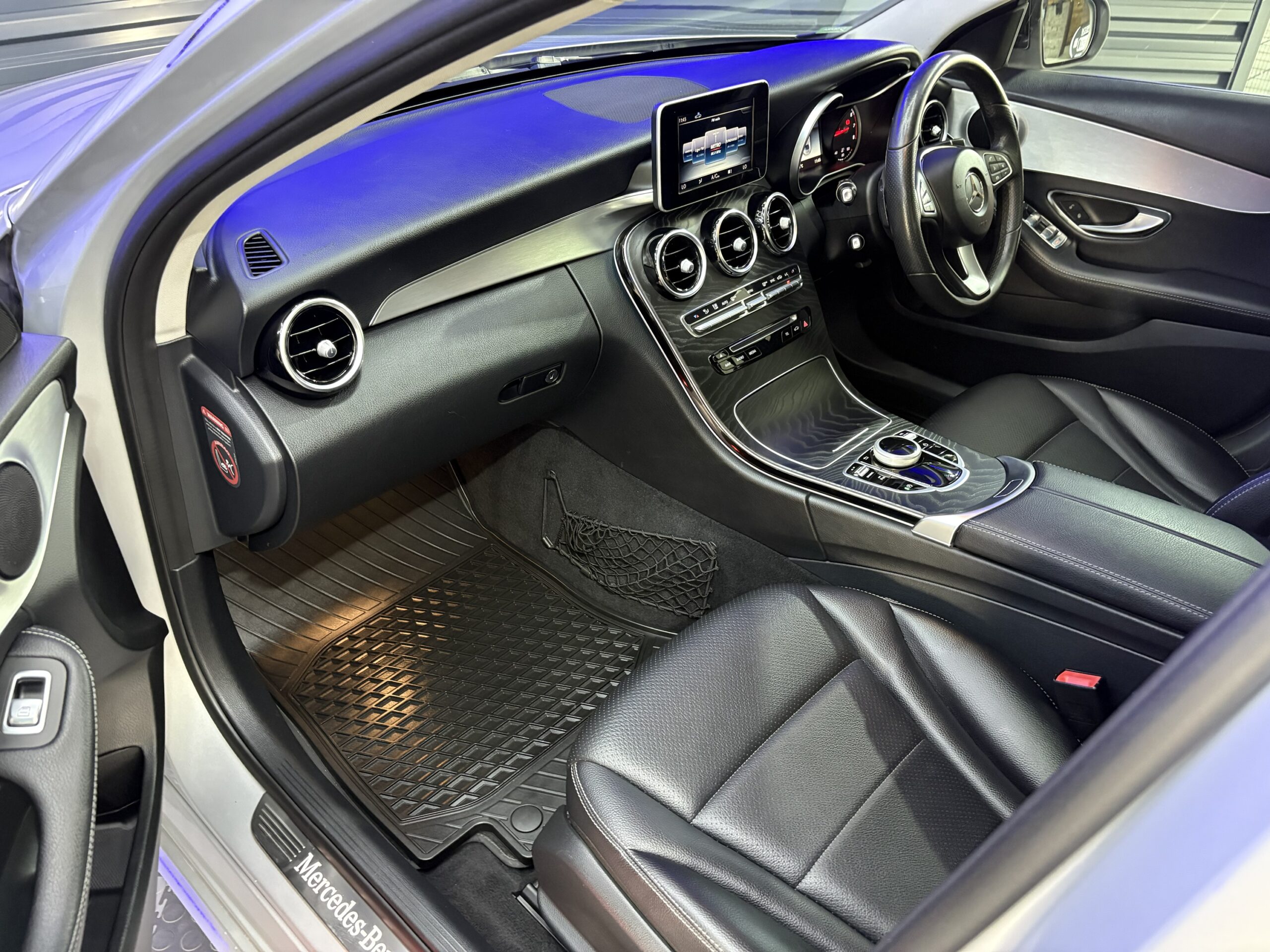 2017 Mercedes-Benz C180 AMG-Line - Image 8