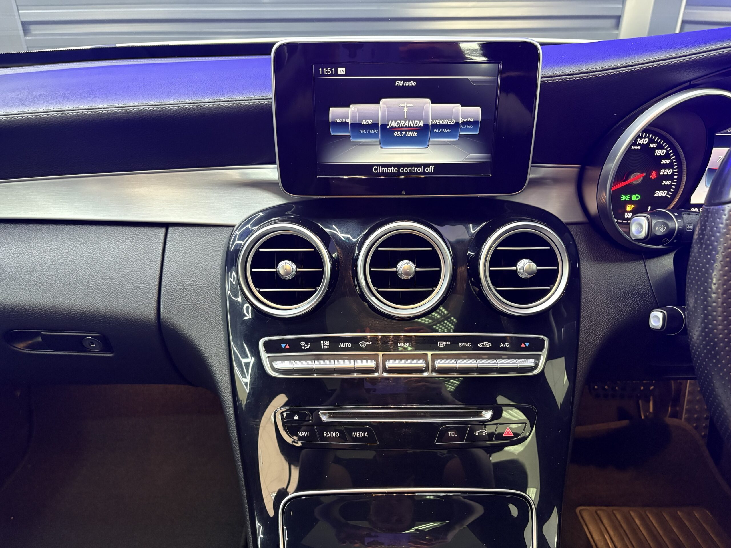 2015 Mercedes-benz C250D AMG-Line - Image 10